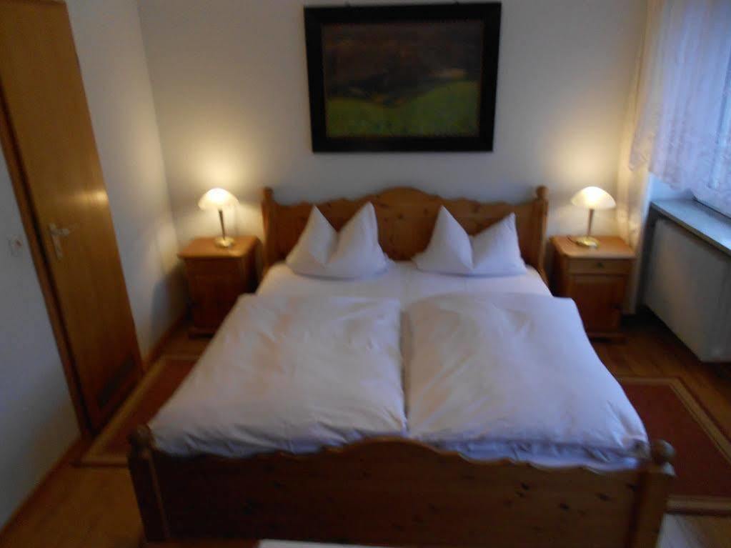 Hotel Adam Sarrebruck Extérieur photo